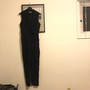 sleeveless black jumpsuit